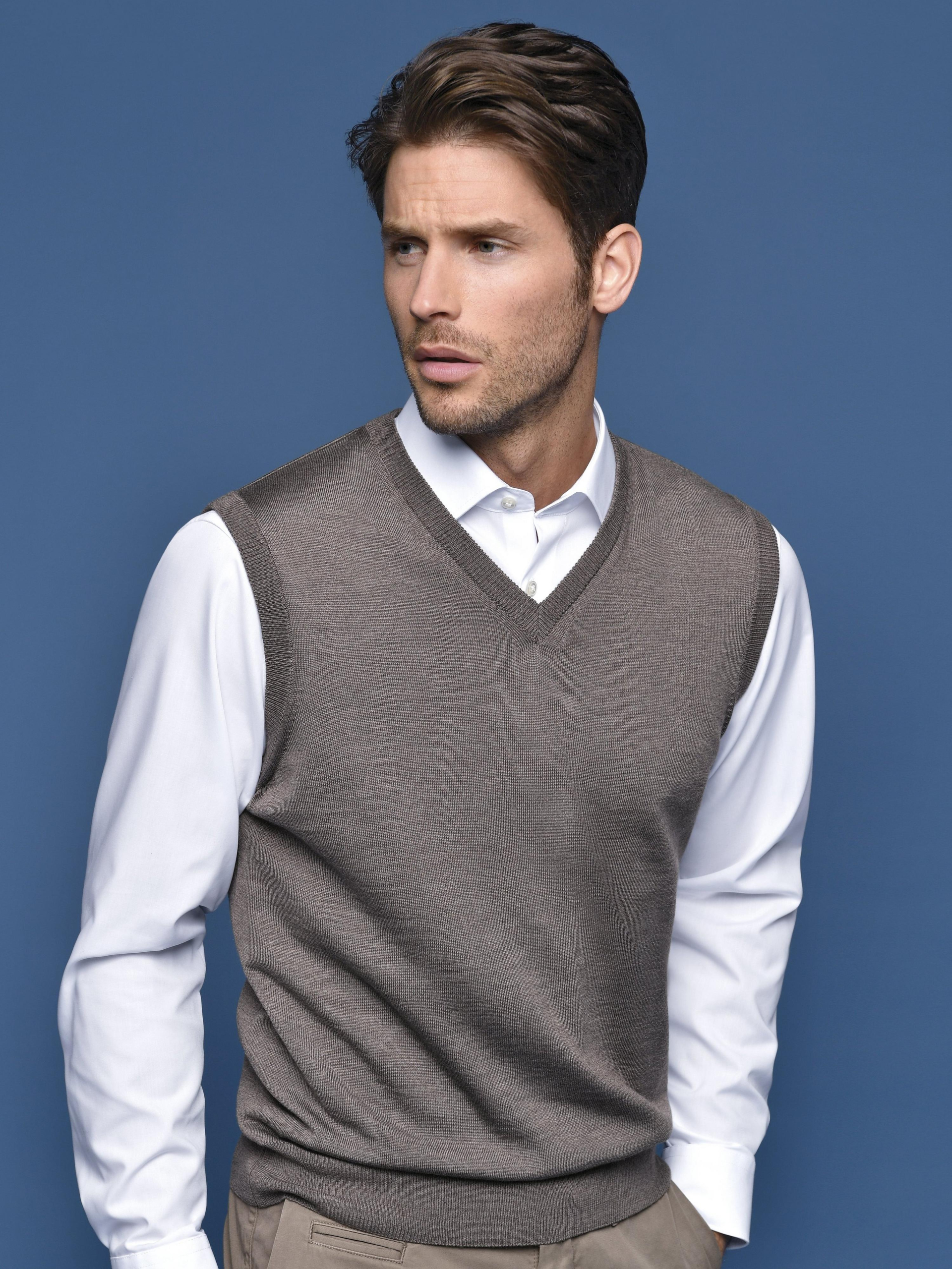 Slip-over 100% scheerwol Van Peter Hahn beige